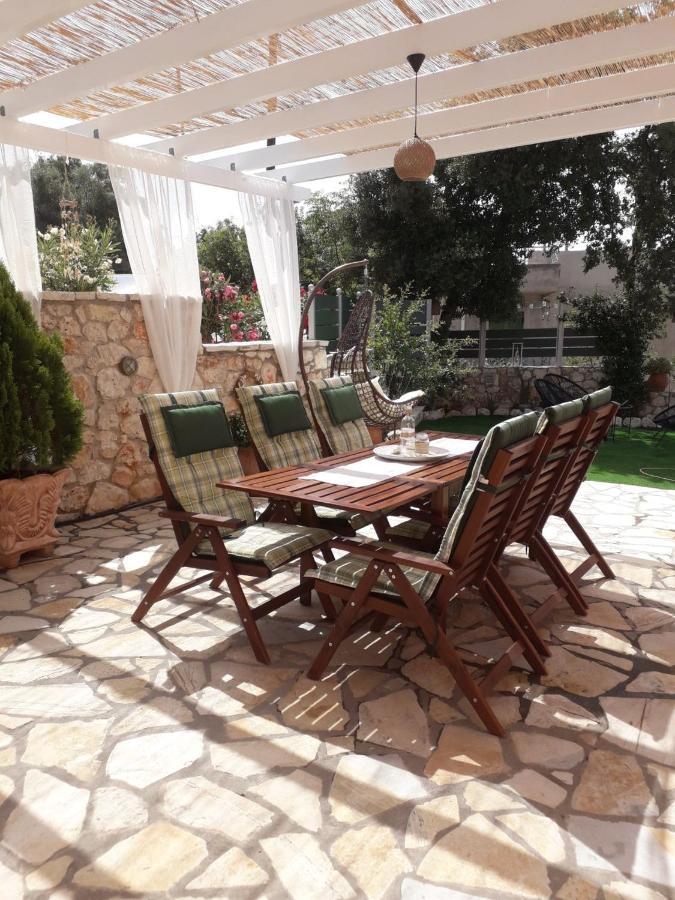 Villa Nereid Glafki - Enjoy Summer Sunsets Áyios Nikítas Buitenkant foto